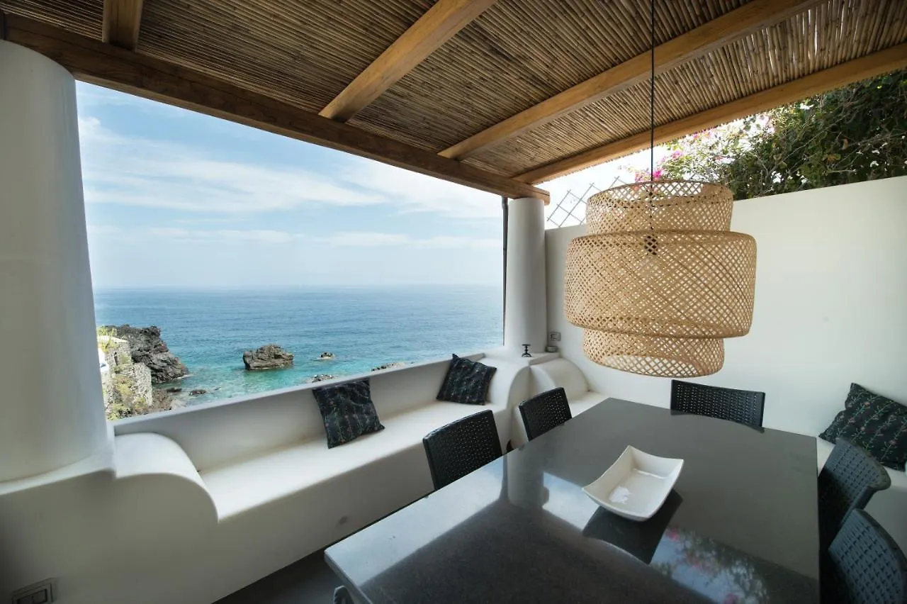 Hébergement de vacances Villa Casa 34 Dicembre à Stromboli Italie